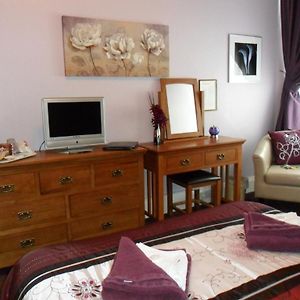 En Suite Small Double Room